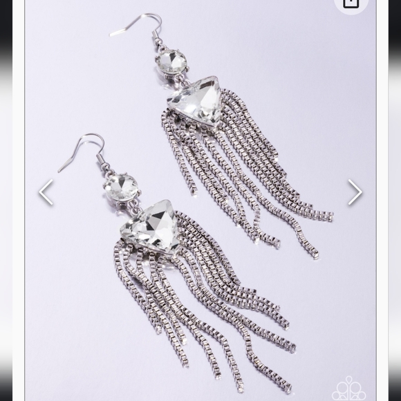 paparazzi Jewelry - Maven Musings White Earring SILVER Fishhook 😍 Fancy Gorgeousness #2